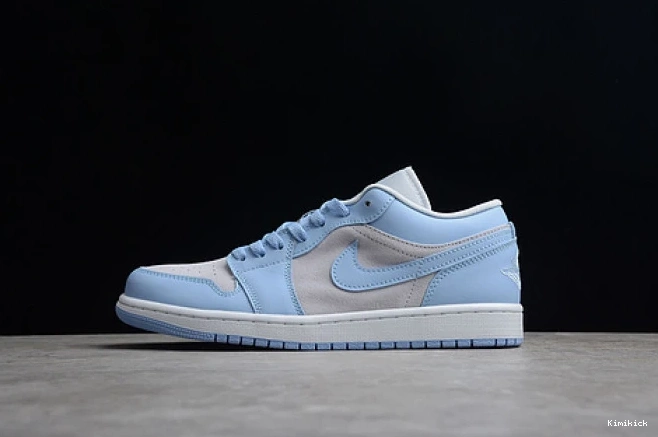 1 804 (W) Jordan University TopPick Blue Low DC0774- 0607